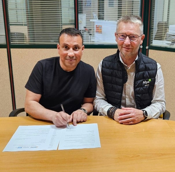 Signature partenariat Afpa Hazebrouck & mission locale des Flandres
 - Cover Image